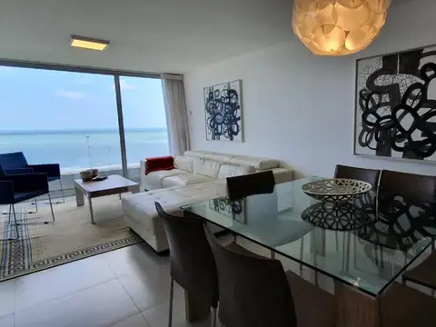 Departamento en Alquiler en Playa Mansa, USD 8.000