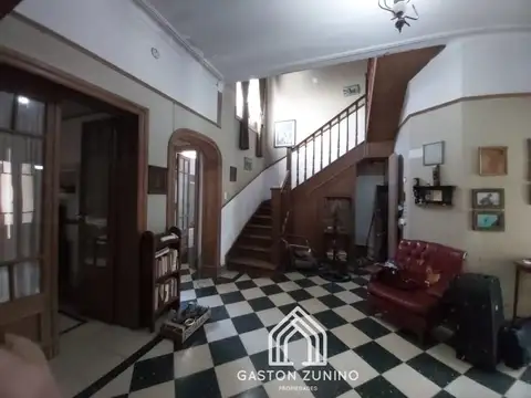 VENTA DE CASA EN CALLE 25 ENTRE 30 Y 32 - MERCEDES B