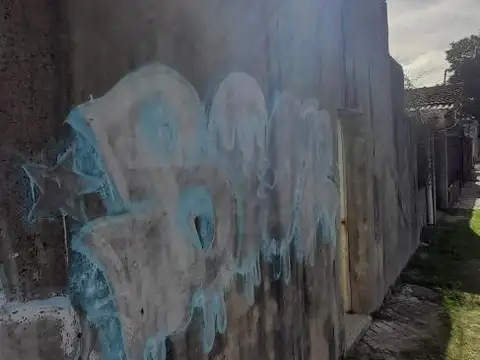 Casa en Venta en Burzaco, USD 60.000