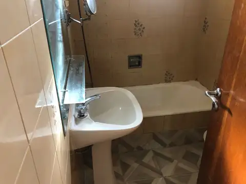 Av Dr H Pueyrredon 1500, Piso 5