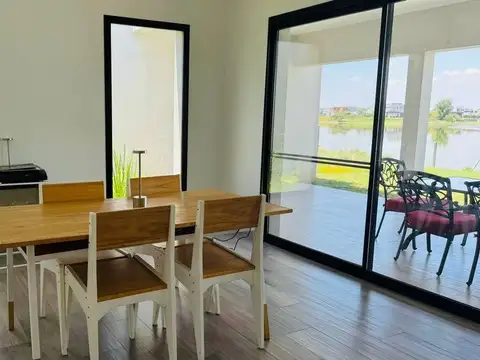 Casa en Venta en Zelaya, USD 279.000