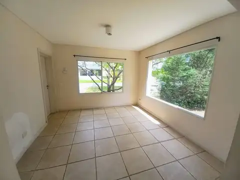 Venta casa 5 ambientes Barrio Septiembre