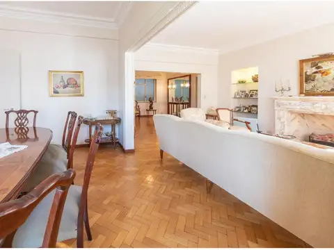Departamento en Venta de 6 ambientes