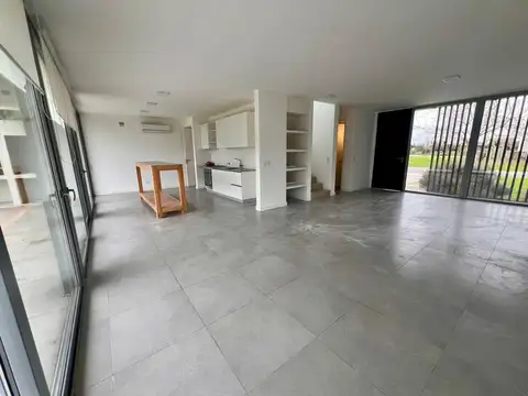 VENTA CASA 4 AMB EL CANTON NORTE