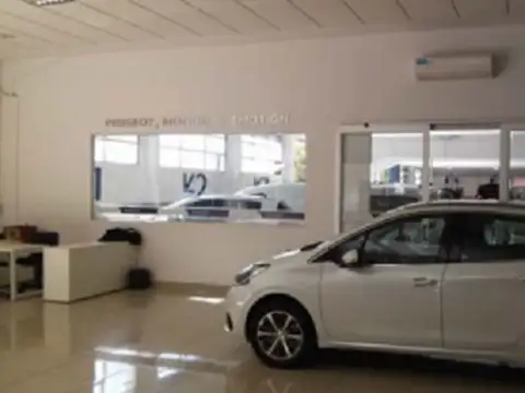 Avenida Hipólito Yrigoyen 8300