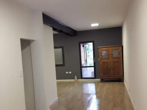 Depto Tipo Casa en Venta de 2 ambientes