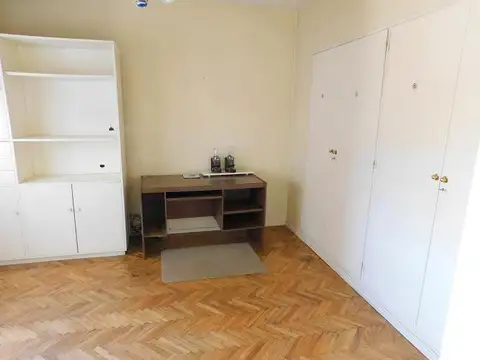 Virrey Cevallos 1000, Piso 2