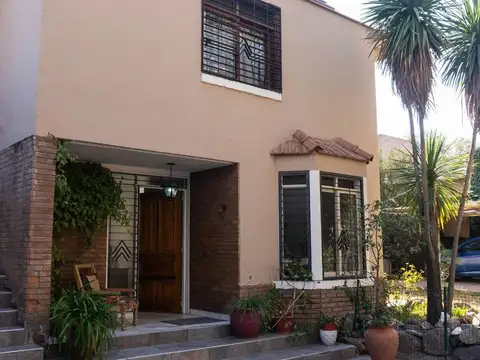 Coronel Rodríguez 100