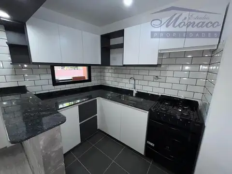 Depto Tipo Casa en Venta de 2 dormitorios