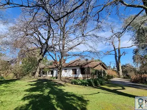 Necochea entre Albert Einstein y Florida al 1400