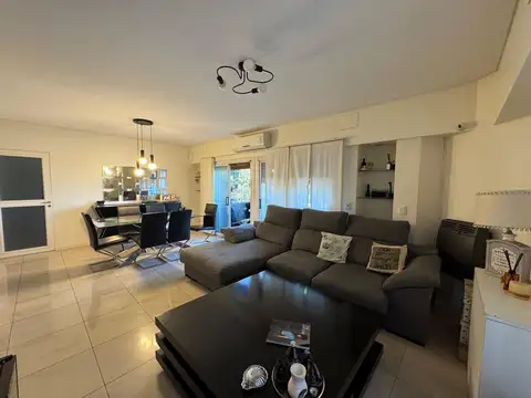 Departamento en Venta de 5 ambientes