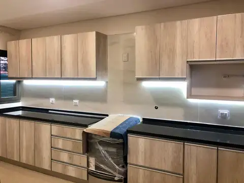 Casa en Venta en Maipu, USD 210.000