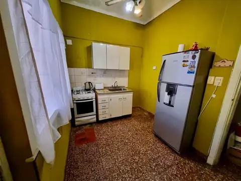 Casa 3 ambientes con 2 baños