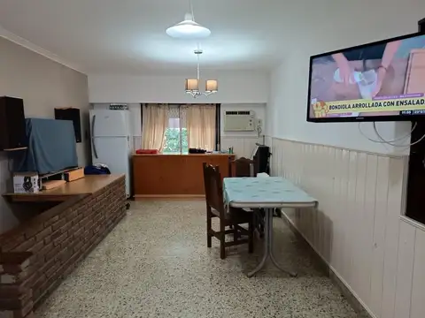 PH EN VENTA 3AMB MARTINEZ 1ER PISO P/ESC EXC UBICACION