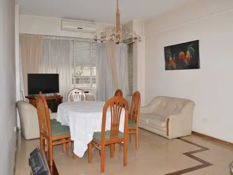 General Güemes 4000, Piso 1