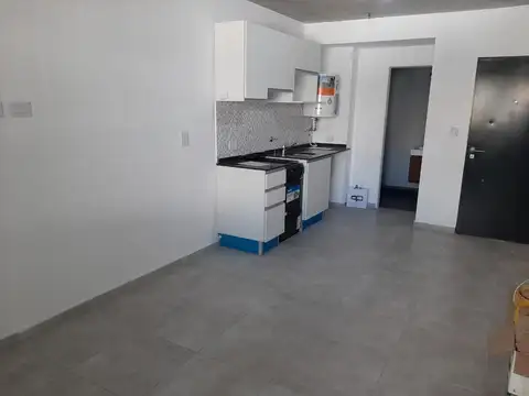 Urquiza 2800, Piso 01