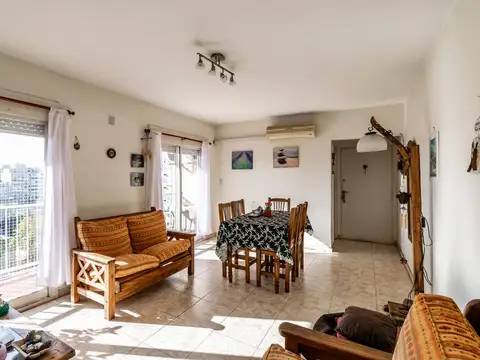 Venta, Departamento, 4 ambientes, cochera, Caballito, balcón, crédito, permuta