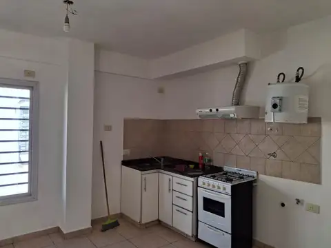 Departamento en Alquiler en Centro / Microcentro, $ 570.000