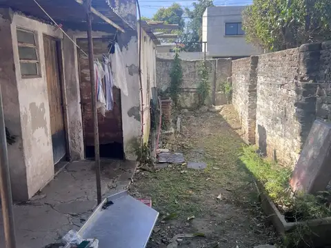 Casa 3 ambientes con 2 baños