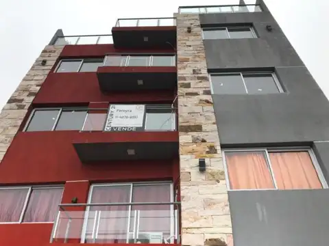 Juan Jose Castelli 200