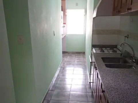 Departamento en Alquiler en Ramos Mejia, $ 450.000