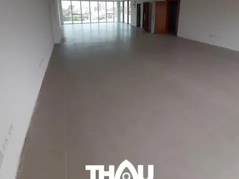 Oficina en Alquiler al Sur