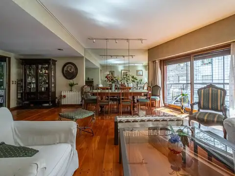 Departamento en Venta de 5 ambientes