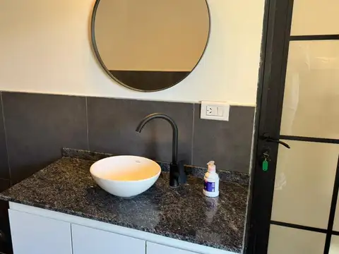 Local en Venta en Funes, USD 150.000