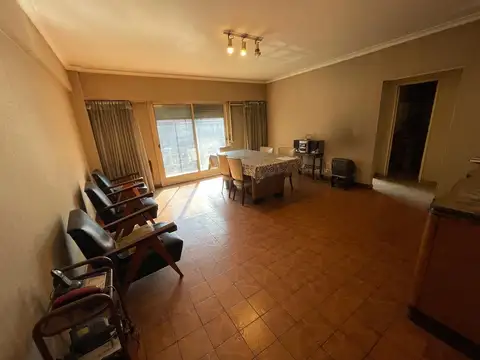 Departamento en Alquiler en Villa Pueyrredon, $ 890.000