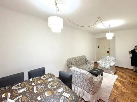 Montes De Oca 1100, Piso 5