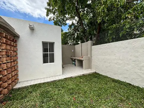 Depto Tipo Casa en Venta en Arroyito, USD 105.000