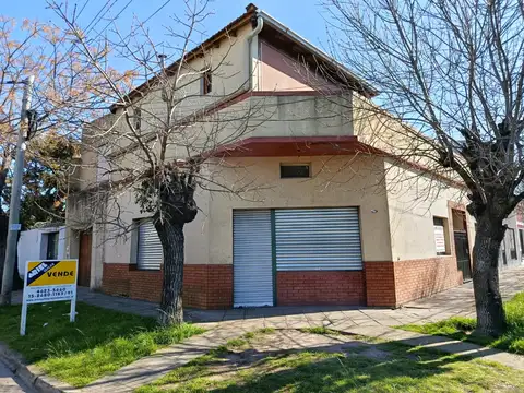 Local 50m2 + Depto 3 Ambientes en Venta - Castelar Sur