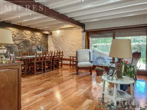 Casa en Venta de 4 dormitorios