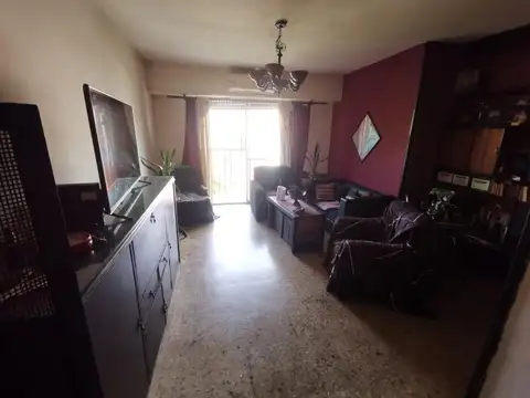 Departamento 3 amb al frente 73m2 balcon bajas expensas