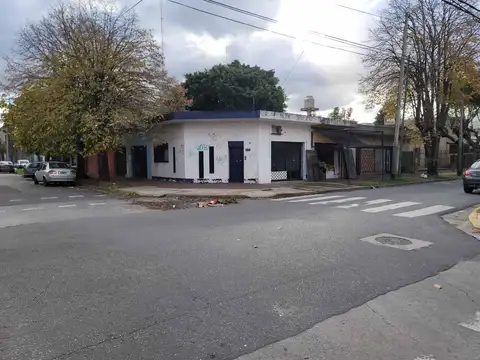 Excelente lote en esquina 257m2