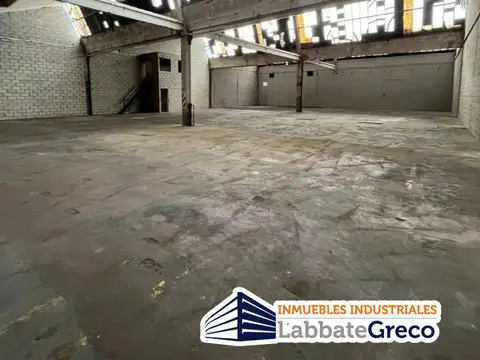 Galpon en Alquiler en San Nicolás, USD 4.600