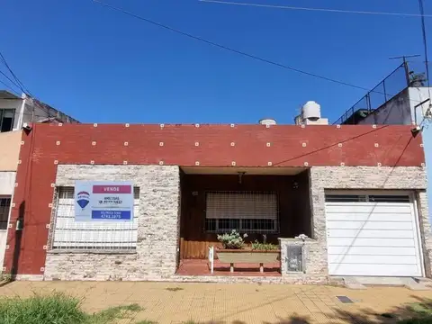 VENTA CASA 5 AMBIENTES EN SAN ANDRÉS