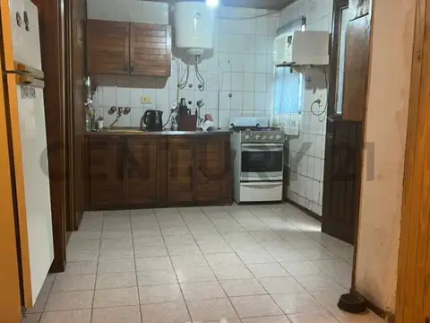 35 bis e/133 y 134 100, Piso 0