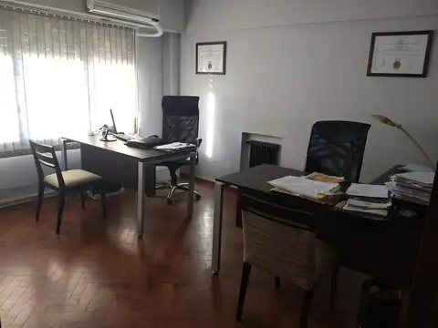 Oficina en Venta en Centro, USD 27.900