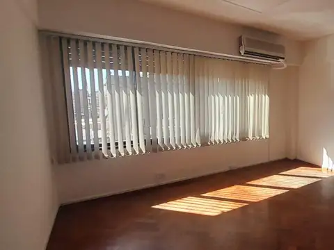 Oficina en Venta en Centro, USD 27.900