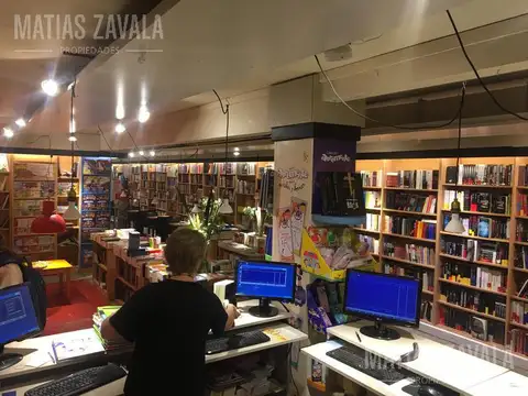 Local en Venta 30 años