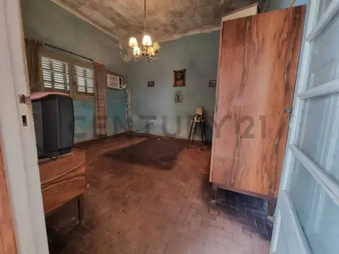 Oportunidad en Barrio Industrial, Casa 2 dormitorios