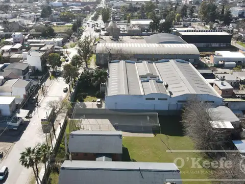 Galpon en Venta 60  mts Fondo