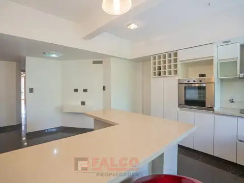 Departamento 4 ambientes con 2 baños
