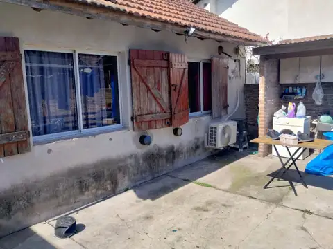 VENTA CASA 4 AMB- APTO CREDITO- LOTE 53M- LANUS.0