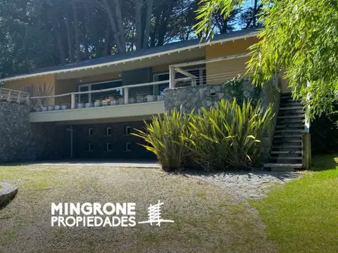 Cod 255 – Casa Divisadero