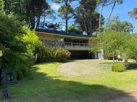 Casa en Venta de 5 dormitorios