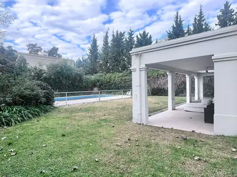 Casa en Tortugas C.C - en una planta - 3 dormitorios - OPORTUNIDAD