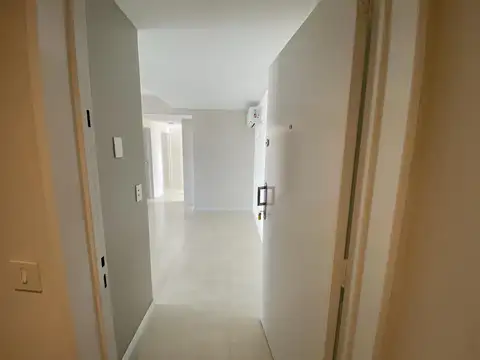 Av. Directorio al 200 entre Viel y Doblas