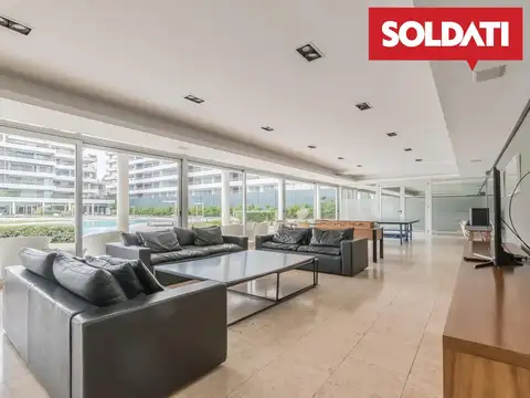 Venta Bouquet 4 ambientes PB. Doble jardín Parrilla. Dos cocheras. Baulera.  Ameneties